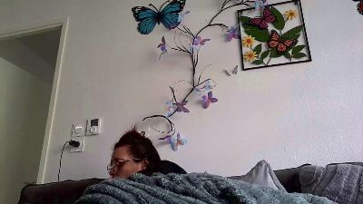 Lorenzz3347 live cam on Cam4