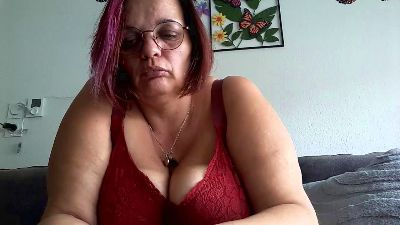 Lorenzz3347 live cam on Cam4