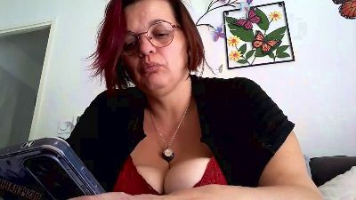 Lorenzz3347 live cam on Cam4