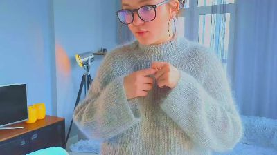 LoretteSwiney live cam on Cam4