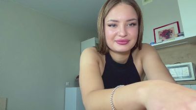 LoriaMckeithen live cam on Cam4