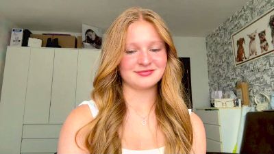 LoriaWheatly live cam on Cam4