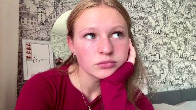 LoriaWheatly live cam on Cam4