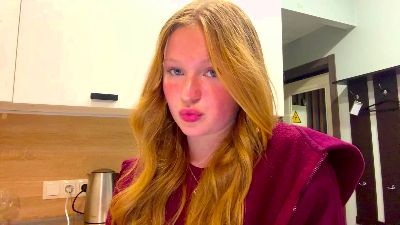 LoriaWheatly live cam on Cam4