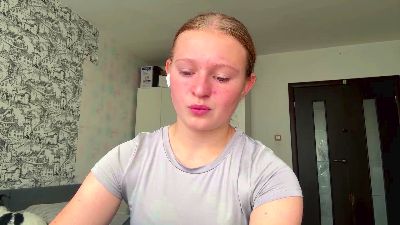 LoriaWheatly live cam on Cam4