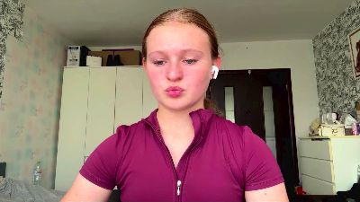 LoriaWheatly live cam on Cam4