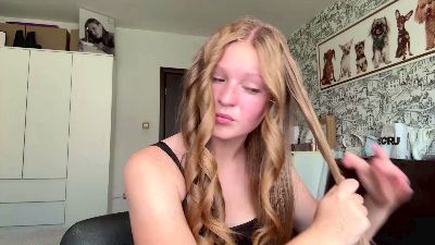 LoriaWheatly live cam on Cam4