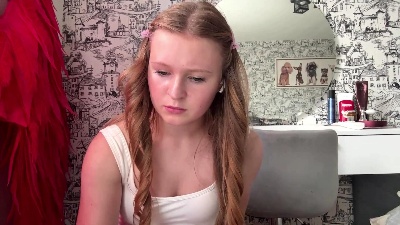 LoriaWheatly live cam on Cam4