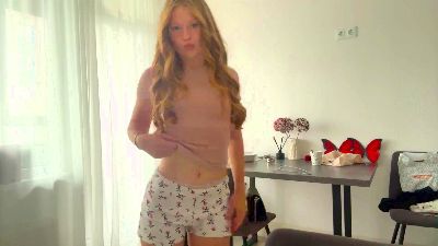 LoriaWheatly live cam on Cam4