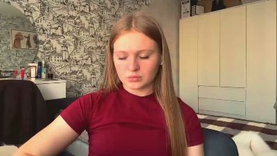 LoriaWheatly live cam on Cam4