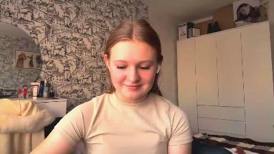 LoriaWheatly live cam on Cam4