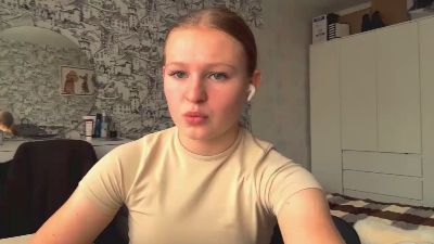 LoriaWheatly live cam on Cam4