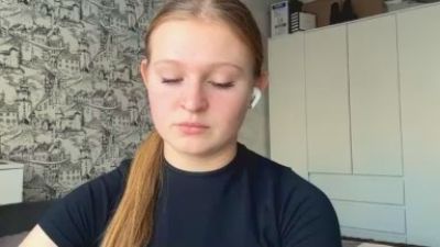 LoriaWheatly live cam on Cam4