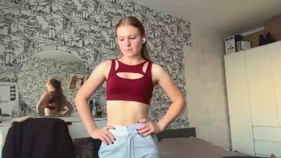 LoriaWheatly live cam on Cam4