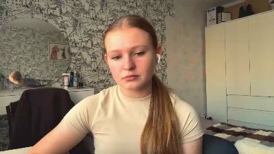 LoriaWheatly live cam on Cam4