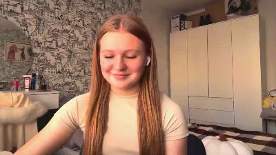 LoriaWheatly live cam on Cam4