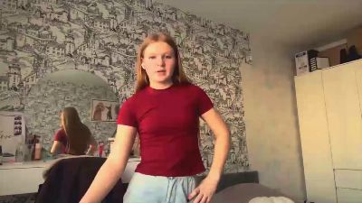 LoriaWheatly live cam on Cam4