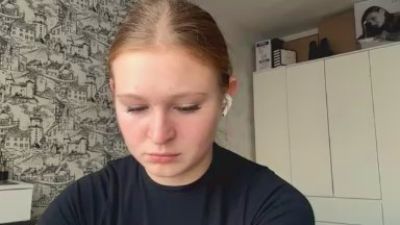 LoriaWheatly live cam on Cam4