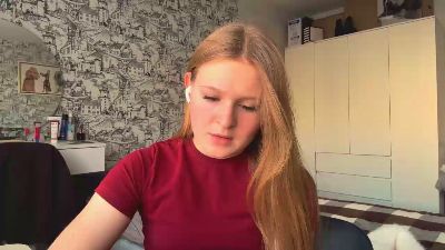 LoriaWheatly live cam on Cam4