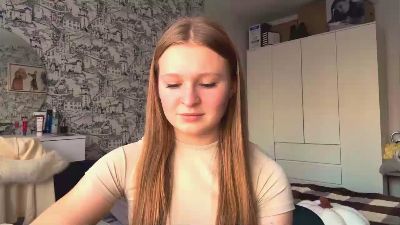 LoriaWheatly live cam on Cam4