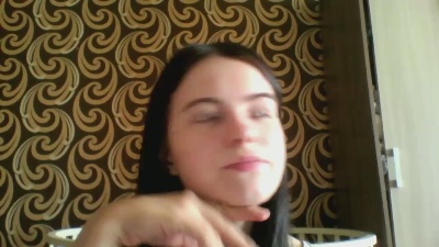 LorieCassata live cam on Cam4