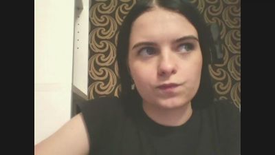 LorieCassata live cam on Cam4