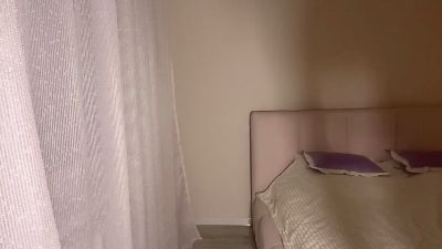LorieSchriner live cam on Cam4
