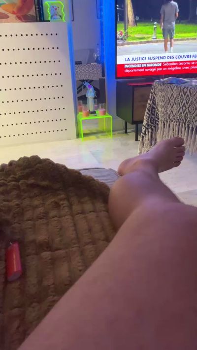 Loriginal32 live cam on Cam4