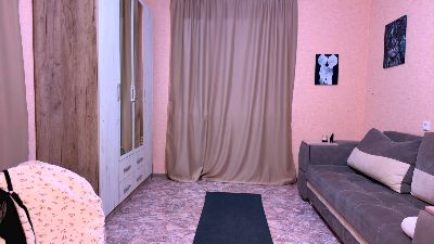 LorraineQueal live cam on Cam4