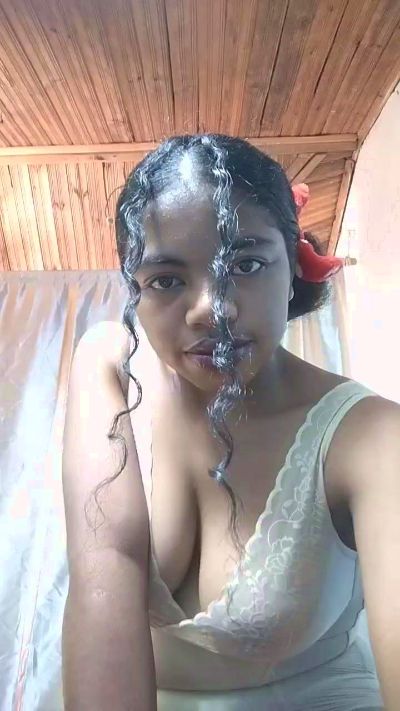 Lorras live cam on Cam4