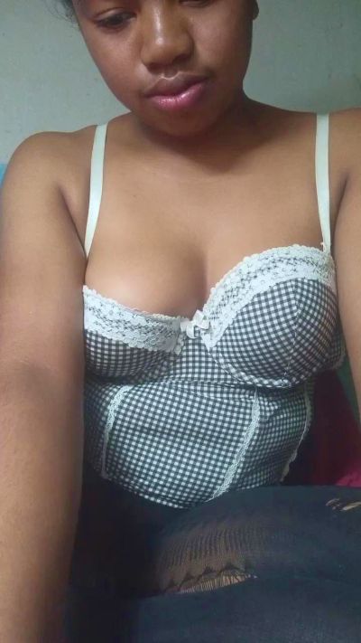 Lorras live cam on Cam4