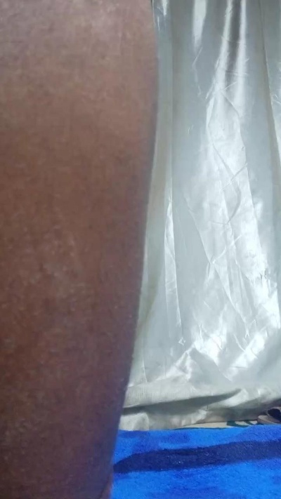 Lorras live cam on Cam4