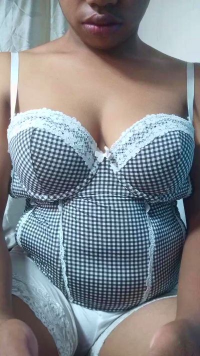 Lorras live cam on Cam4