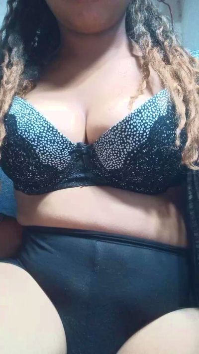 Lorras live cam on Cam4