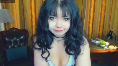 LorriSnook live cam on Cam4