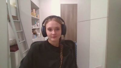 LoryTafelski live cam on Cam4