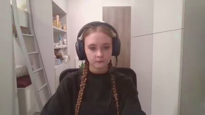 LoryTafelski live cam on Cam4