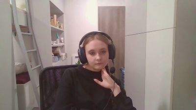 LoryTafelski live cam on Cam4