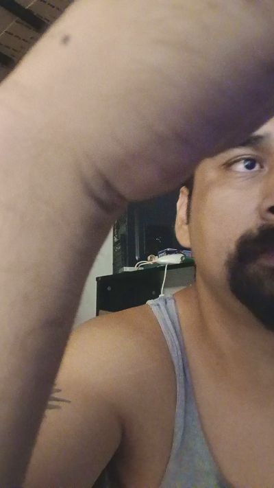 LosAngeles323 live cam on Cam4