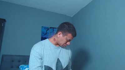 Lothbrok_strong live cam on Cam4