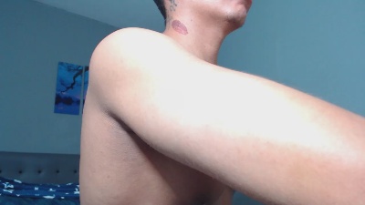 Lothbrok_strong live cam on Cam4