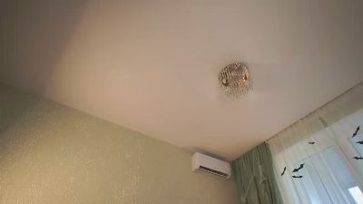 LouanneHija live cam on Cam4
