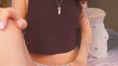 LouanneHija live cam on Cam4