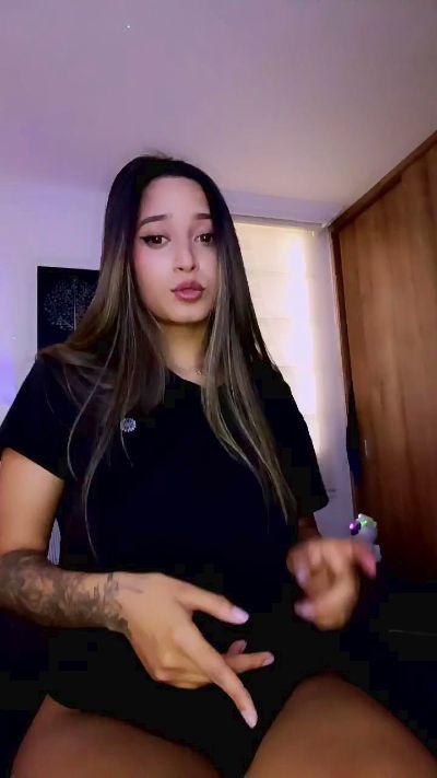 Louisa_suzett2 live cam on Cam4
