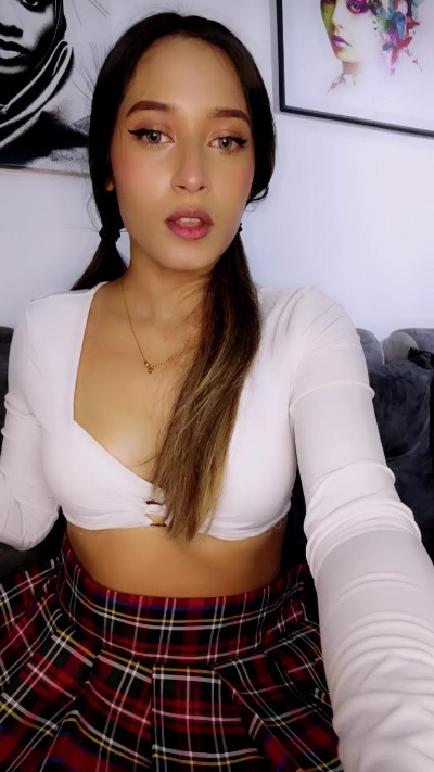 Louisa_suzett2 live cam on Cam4