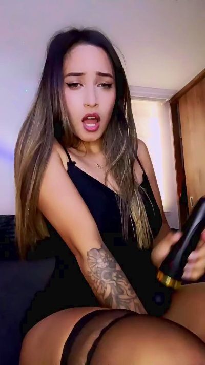 Louisa_suzett2 live cam on Cam4