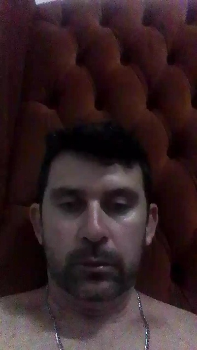 Louisbrazil live cam on Cam4