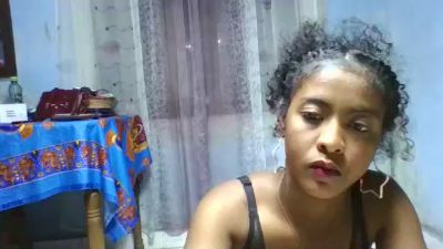 Louisie7 live cam on Cam4
