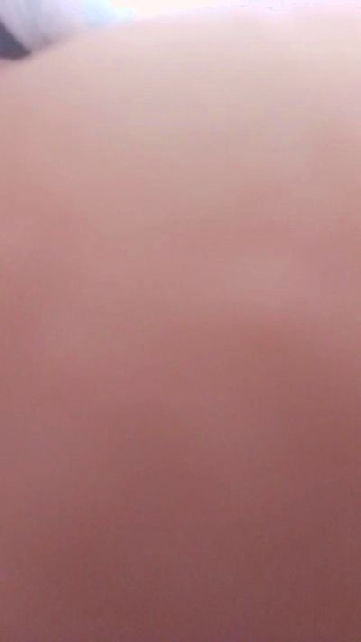 Louloute2004 live cam on Cam4