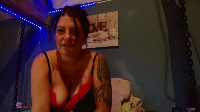 Louna1980 live cam on Cam4
